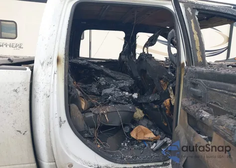 2023 Ram 2500 Big Horn 4X4 6'4 Box from USA, damaged, VIN 3C6UR5DJ3PG558459